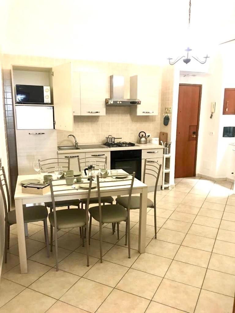 Rosyhouse Naples